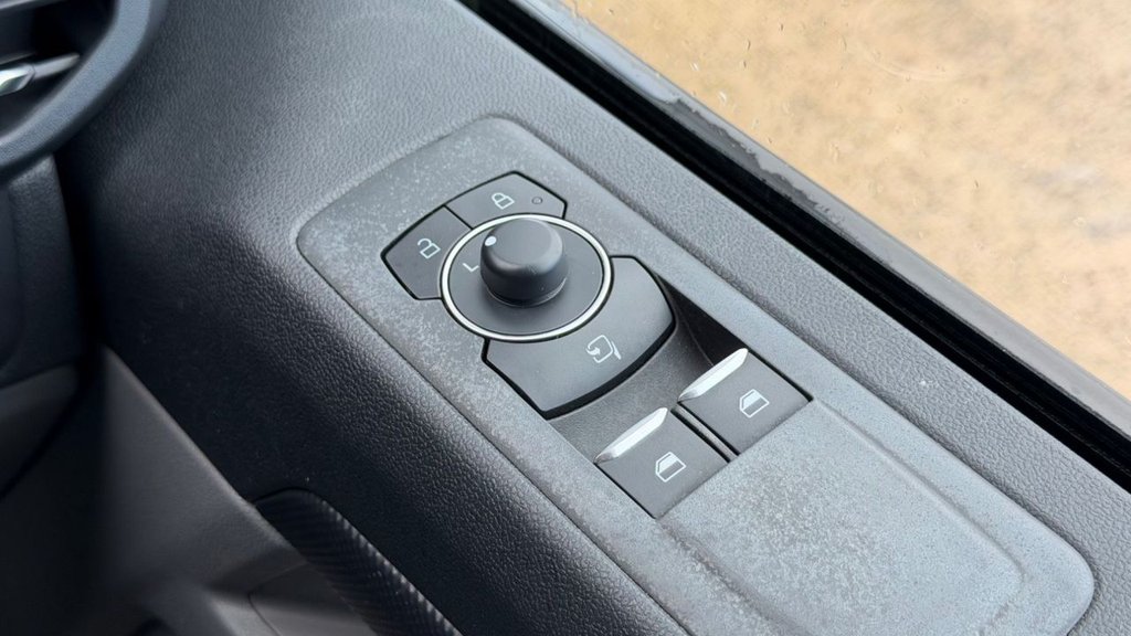 Used Ford Transit Custom 2023 for sale - 77341544: Photo 44