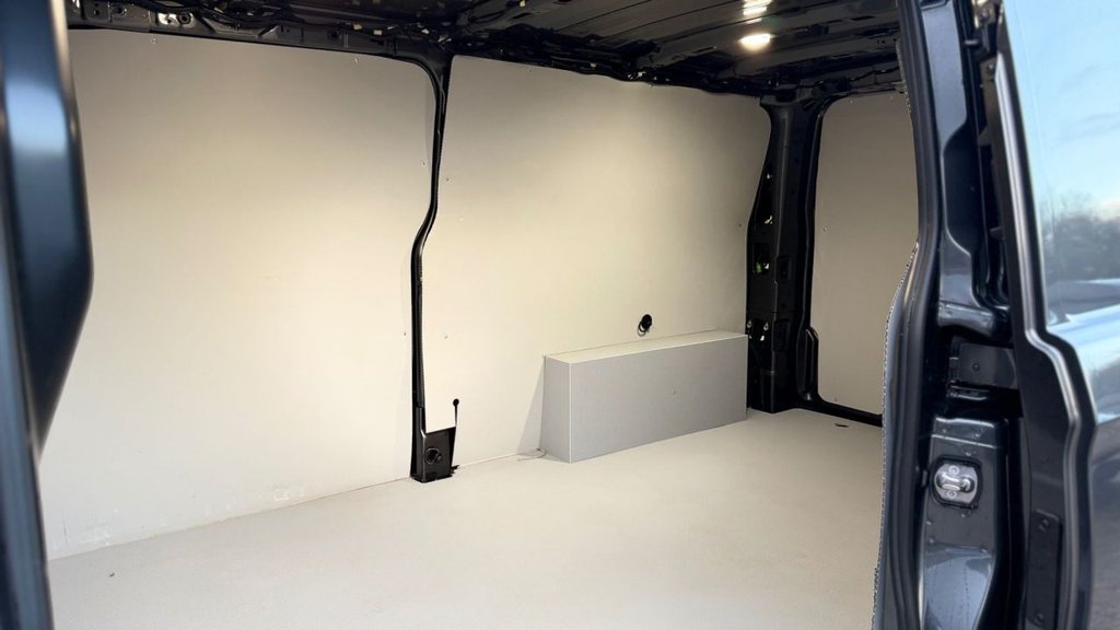 Used Ford Transit Custom 2024 for sale - 77227283: Photo 16