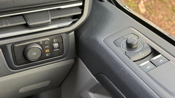 Used Ford Transit Custom 2024 for sale - 76118994: Photo 33