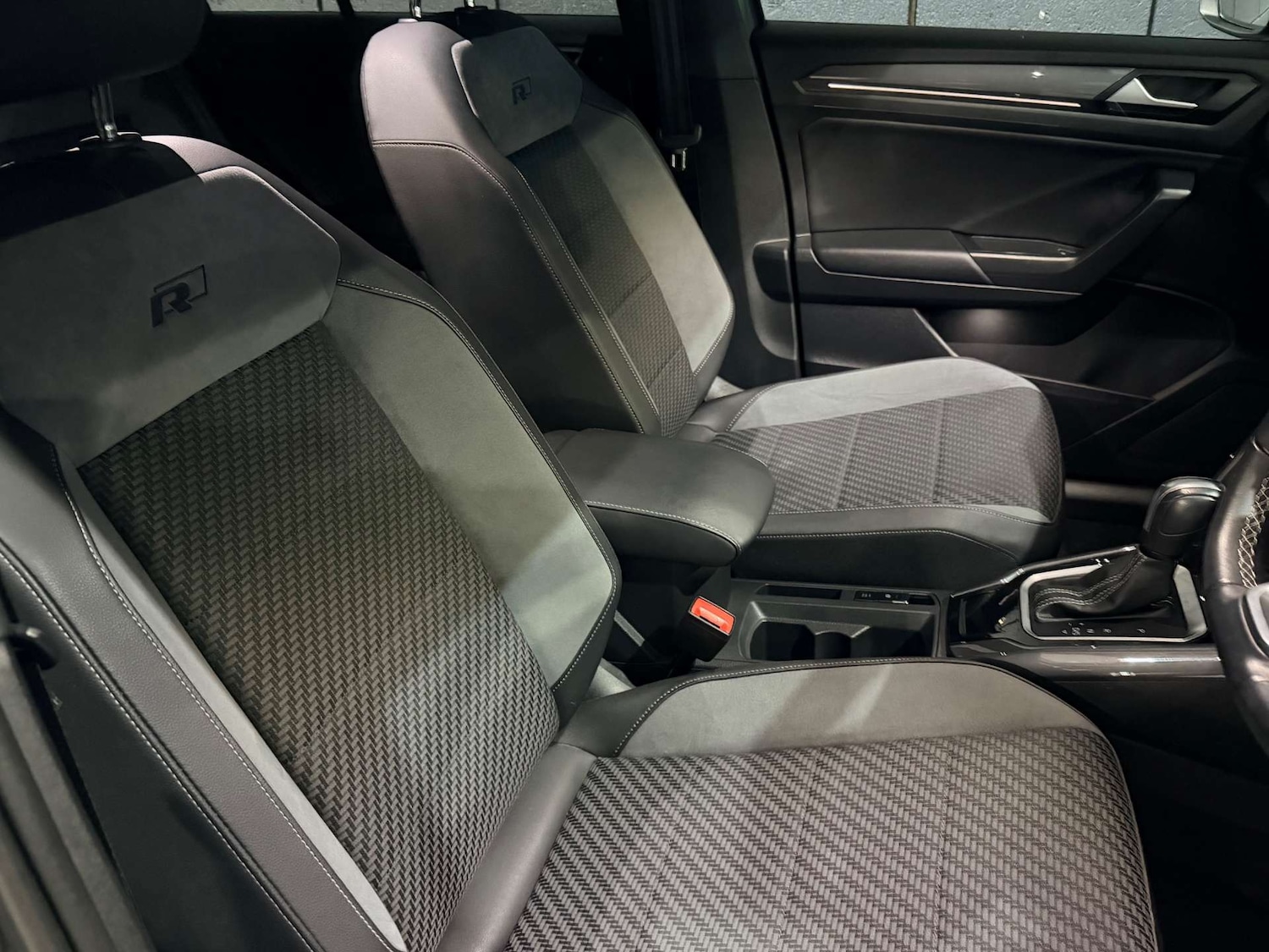 Used Volkswagen T-Roc 2020 for sale - 78112495: Photo 25