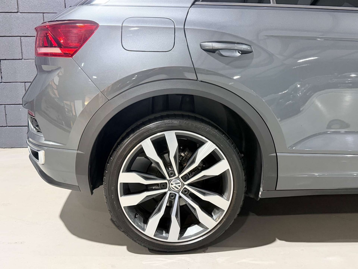 Used Volkswagen T-Roc 2020 for sale - 78112495: Photo 32