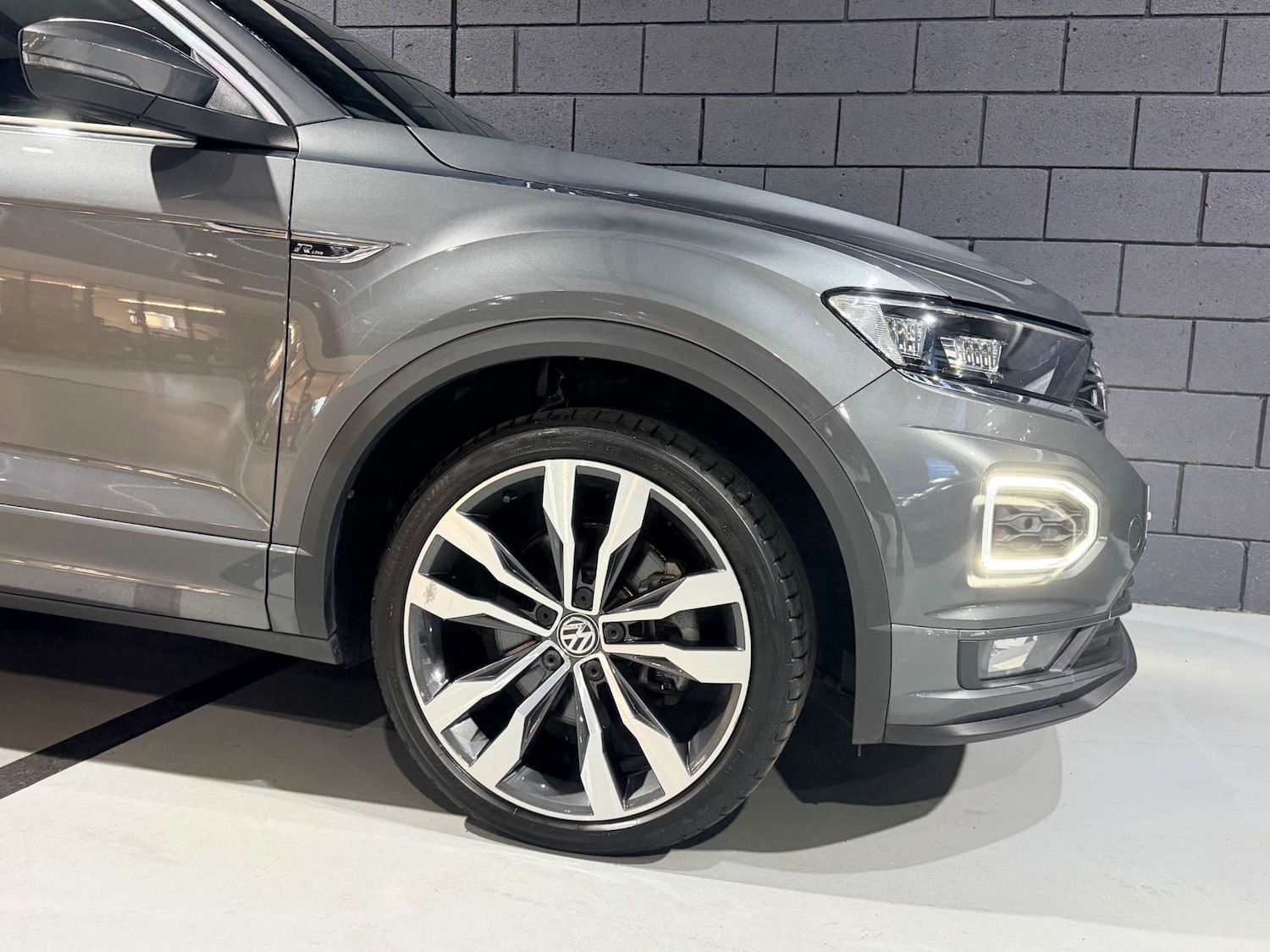 Used Volkswagen T-Roc 2020 for sale - 78112495: Photo 8