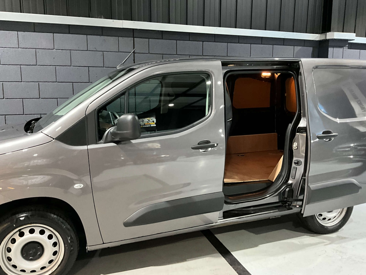 Used Peugeot Partner 2023 for sale - 77720546: Photo 23