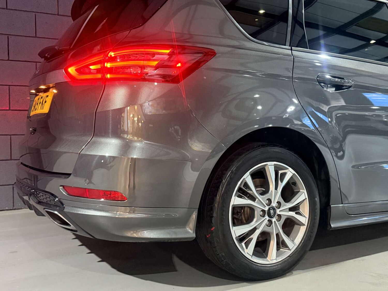 Used Ford S-Max 2019 for sale - 77533609: Photo 19