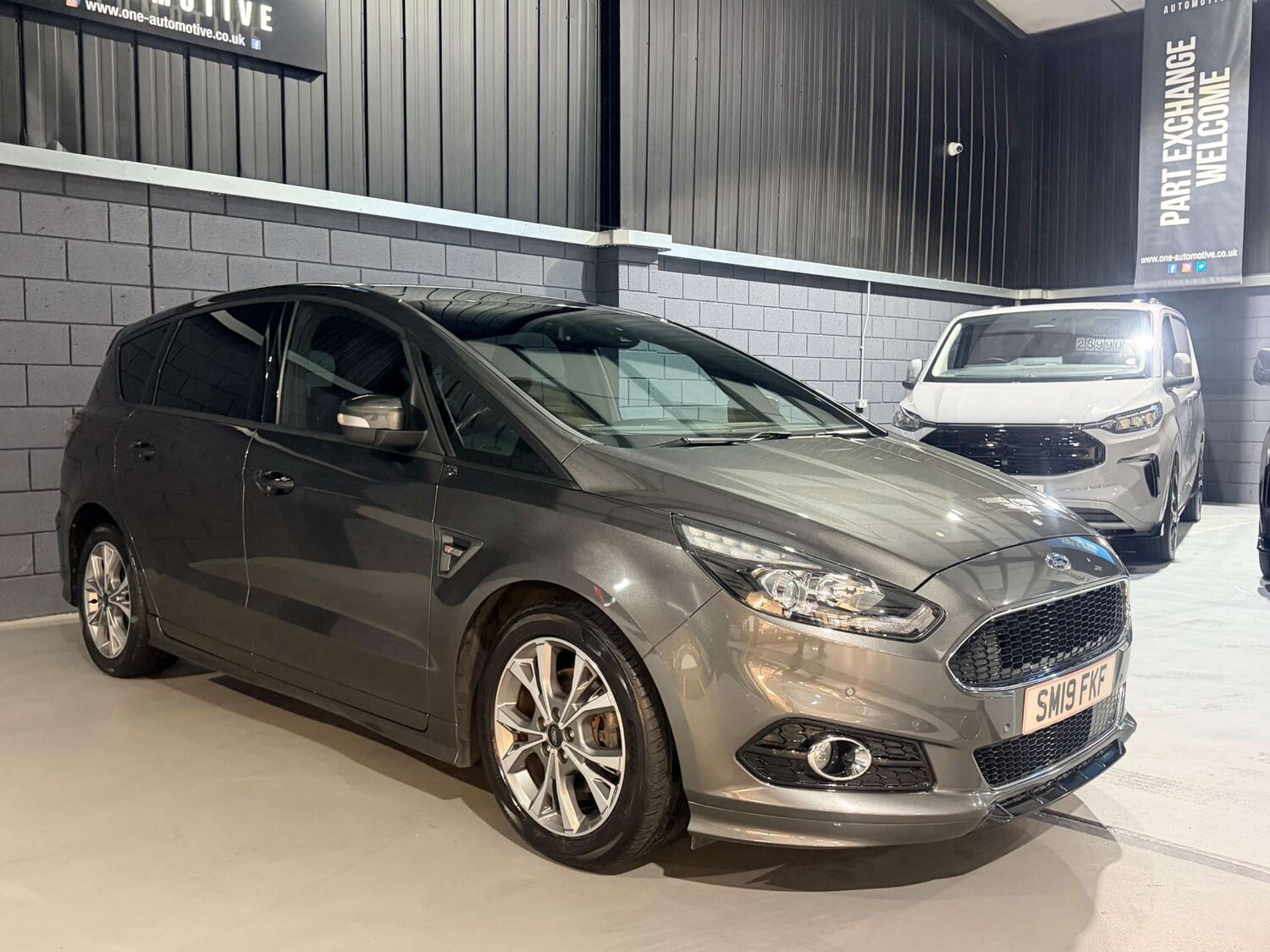 Used Ford S-Max 2019 for sale - 77533609: Photo 38