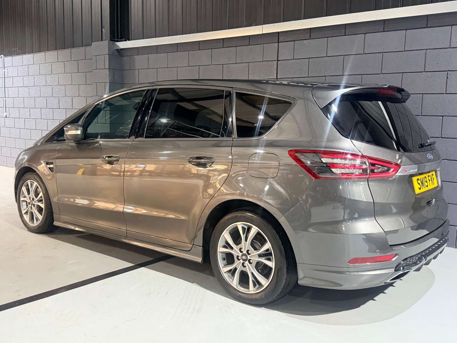 Used Ford S-Max 2019 for sale - 77533609: Photo 40