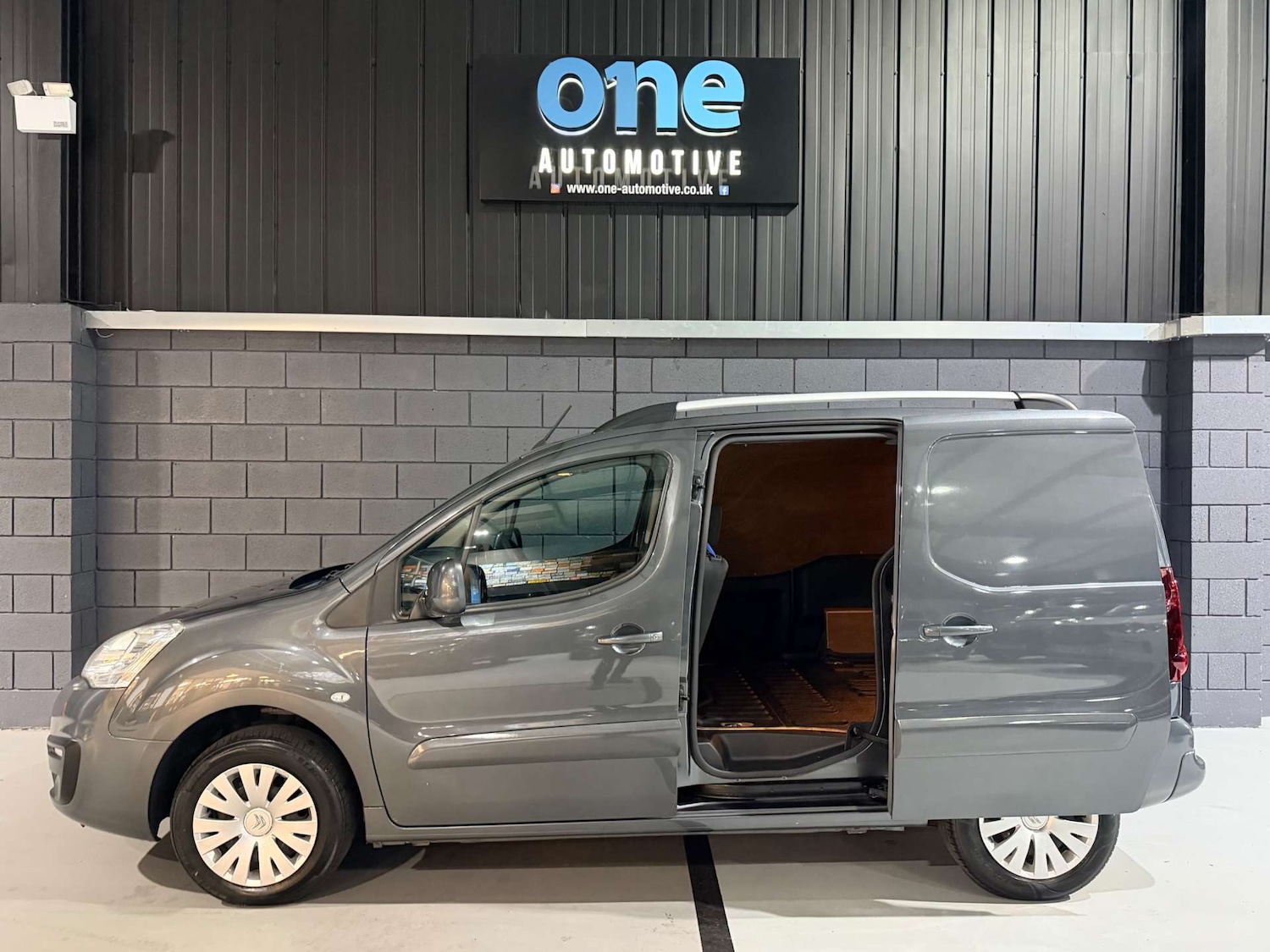 Used Citroen Berlingo 2017 for sale - 77544964: Photo 29