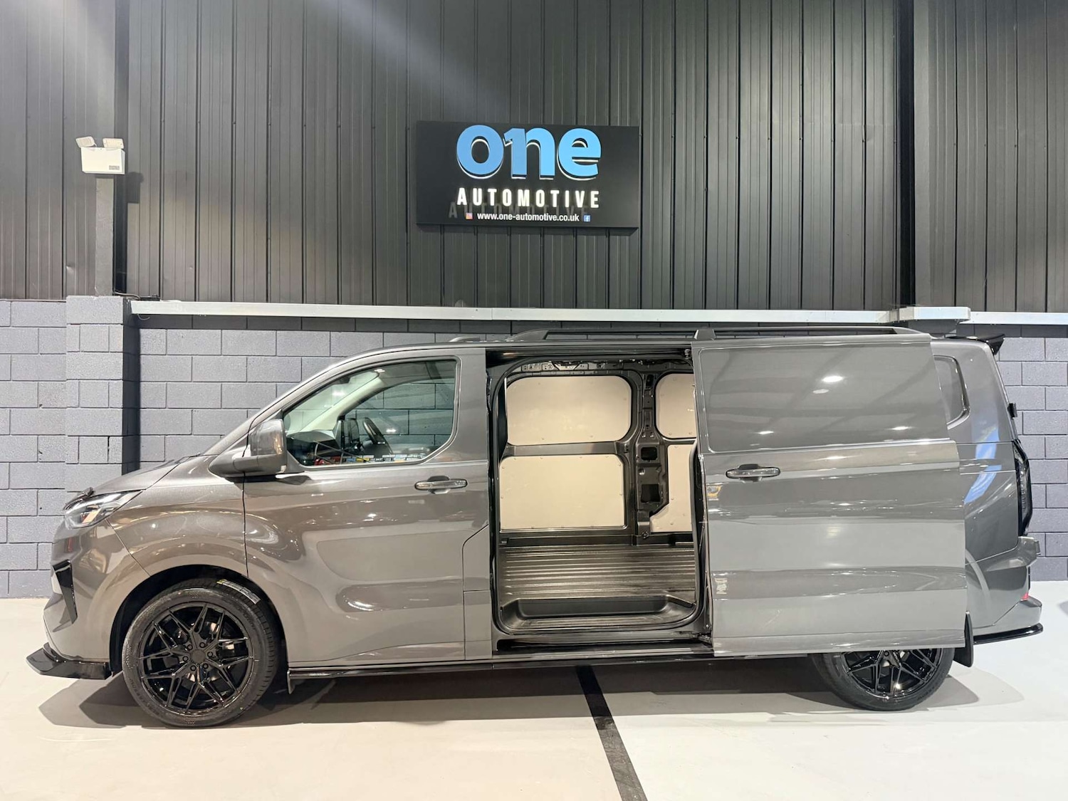 Used Ford Transit Custom 2024 for sale - 78201045: Photo 3