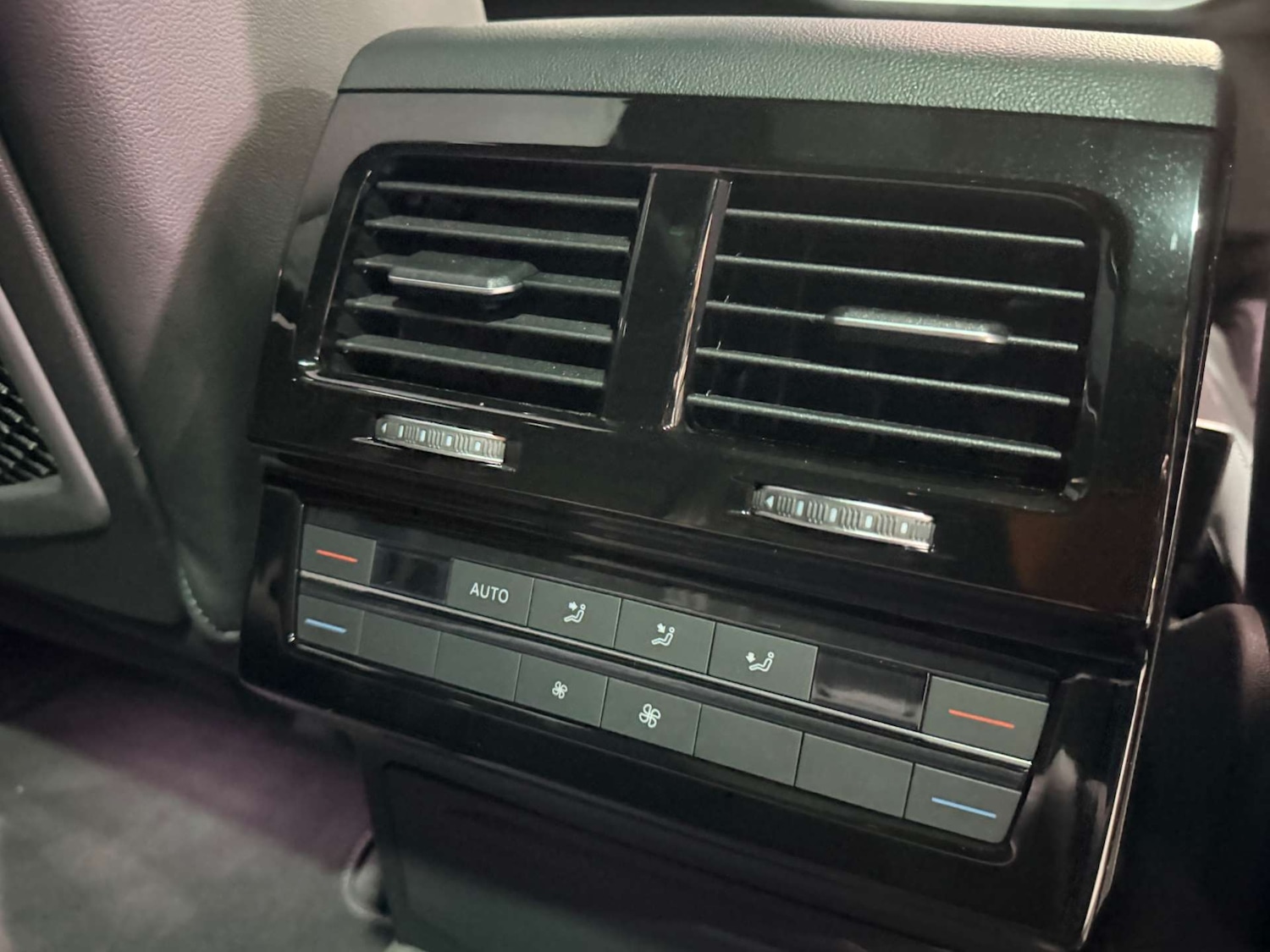 Used Volkswagen Touareg 2023 for sale - 78112490: Photo 14