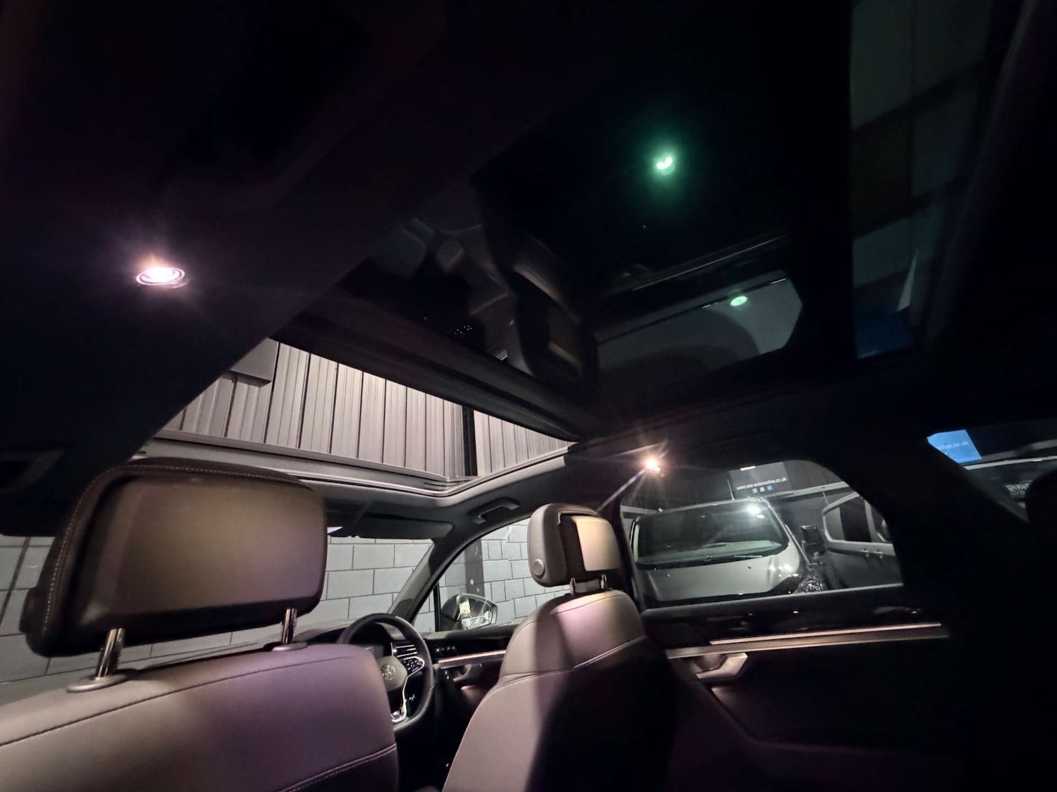 Used Volkswagen Touareg 2023 for sale - 78112490: Photo 18