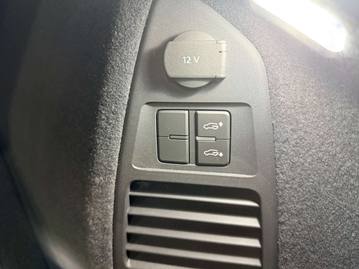 Used Volkswagen Touareg 2023 for sale - 78112490: Photo 28