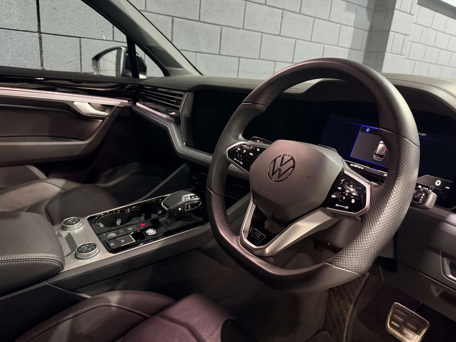 Used Volkswagen Touareg 2023 for sale - 78112490: Photo 30