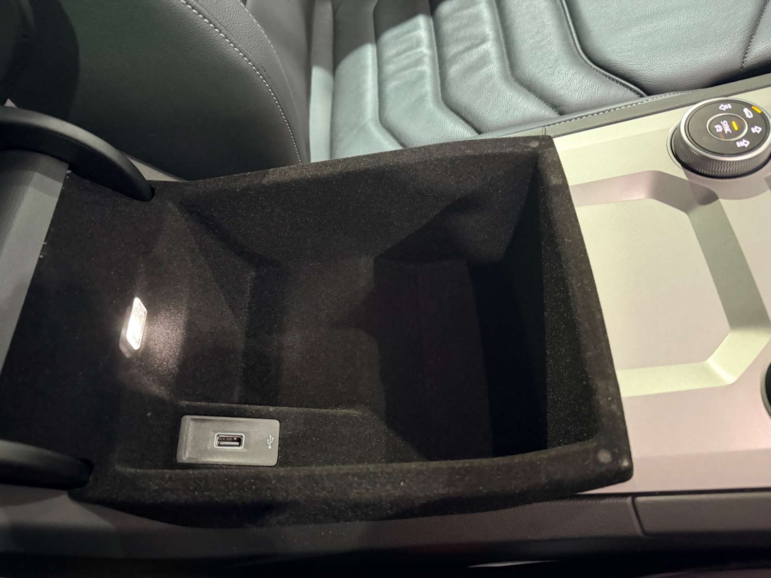 Used Volkswagen Touareg 2023 for sale - 78112490: Photo 43