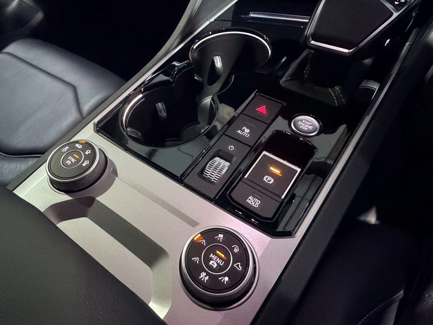 Used Volkswagen Touareg 2023 for sale - 78112490: Photo 51