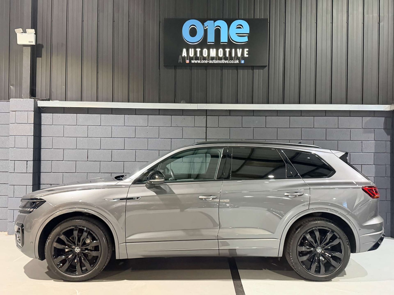 Used Volkswagen Touareg 2023 for sale - 78112490: Photo 92