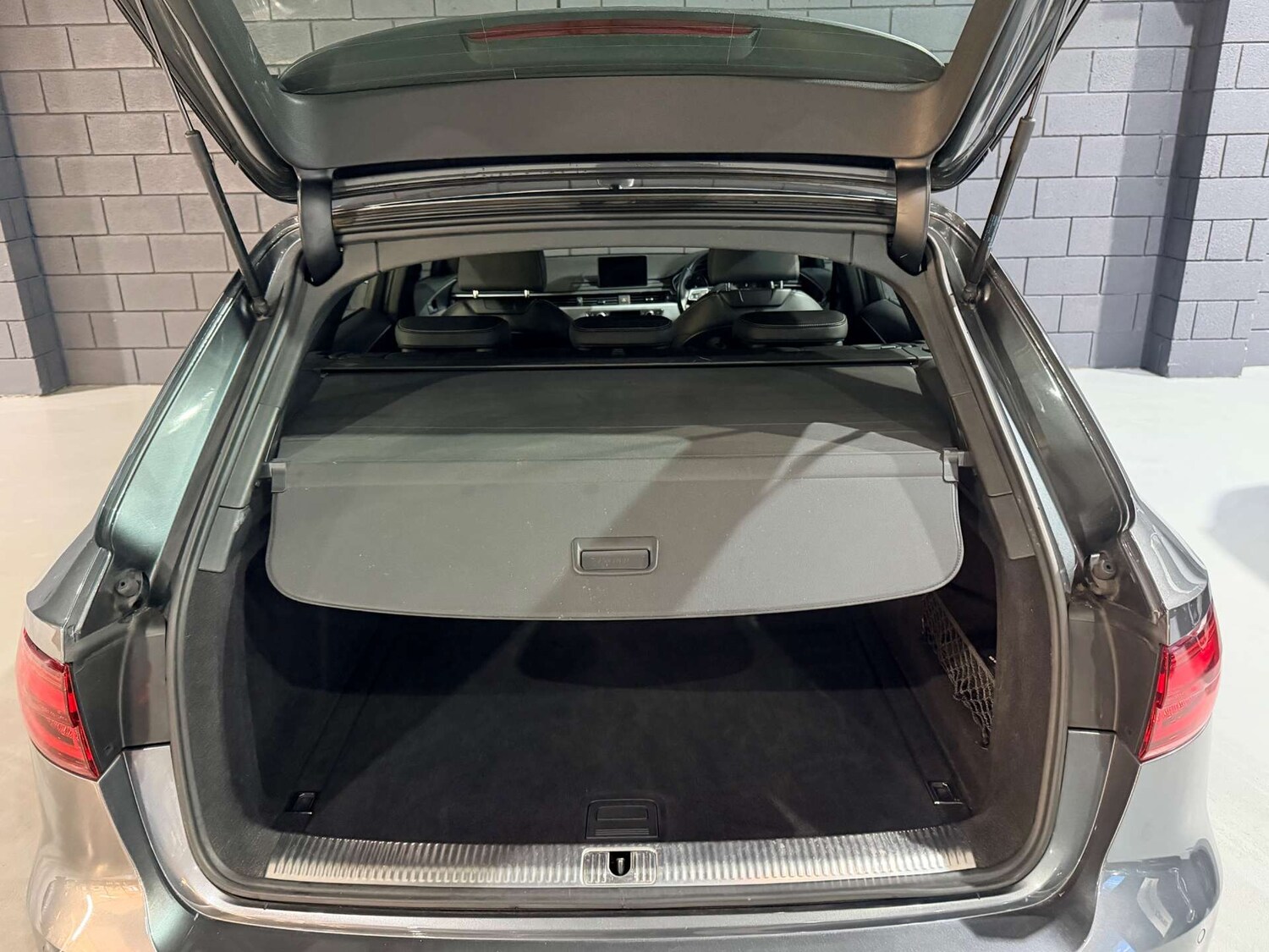 Used Audi A4 2019 for sale - 77544985: Photo 19