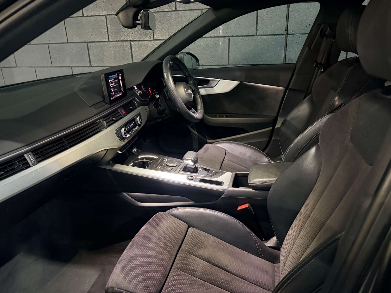 Used Audi A4 2019 for sale - 77544985: Photo 49