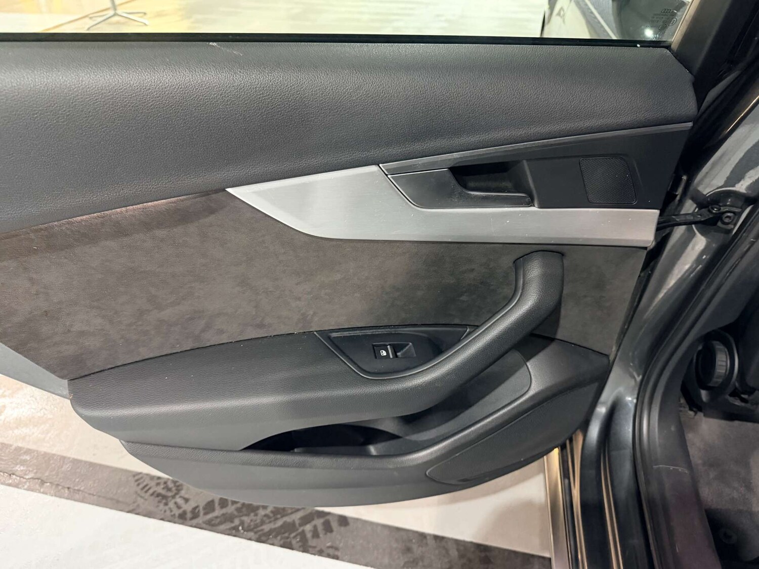 Used Audi A4 2019 for sale - 77544985: Photo 52