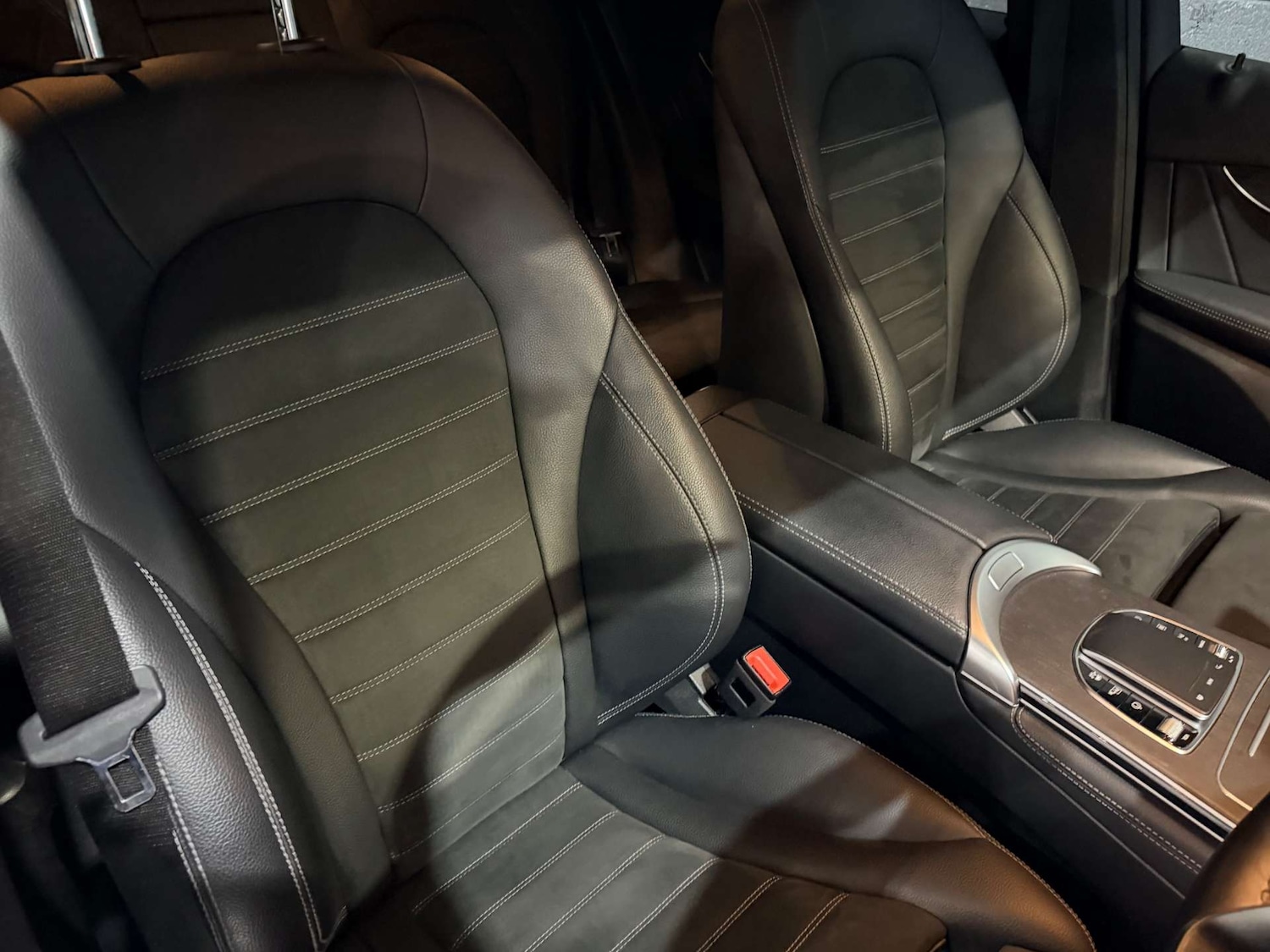 Used Mercedes-Benz GLC 2020 for sale - 77720563: Photo 30