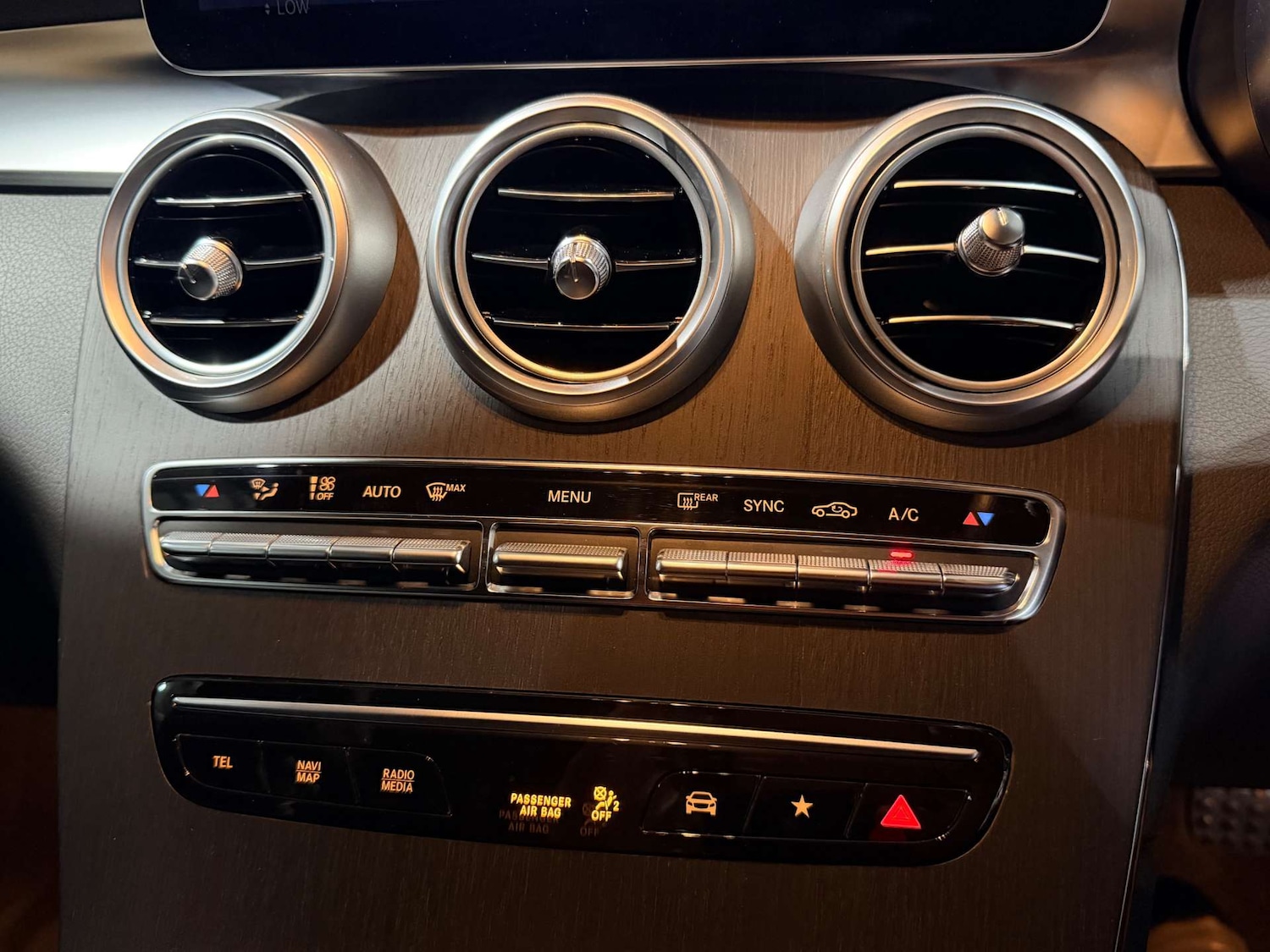 Used Mercedes-Benz GLC 2020 for sale - 77720563: Photo 42