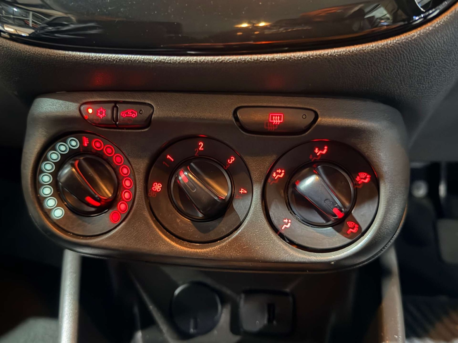 Used Vauxhall Corsa 2019 for sale - 77720480: Photo 13