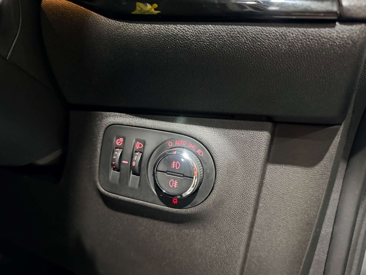 Used Vauxhall Corsa 2019 for sale - 77720480: Photo 38