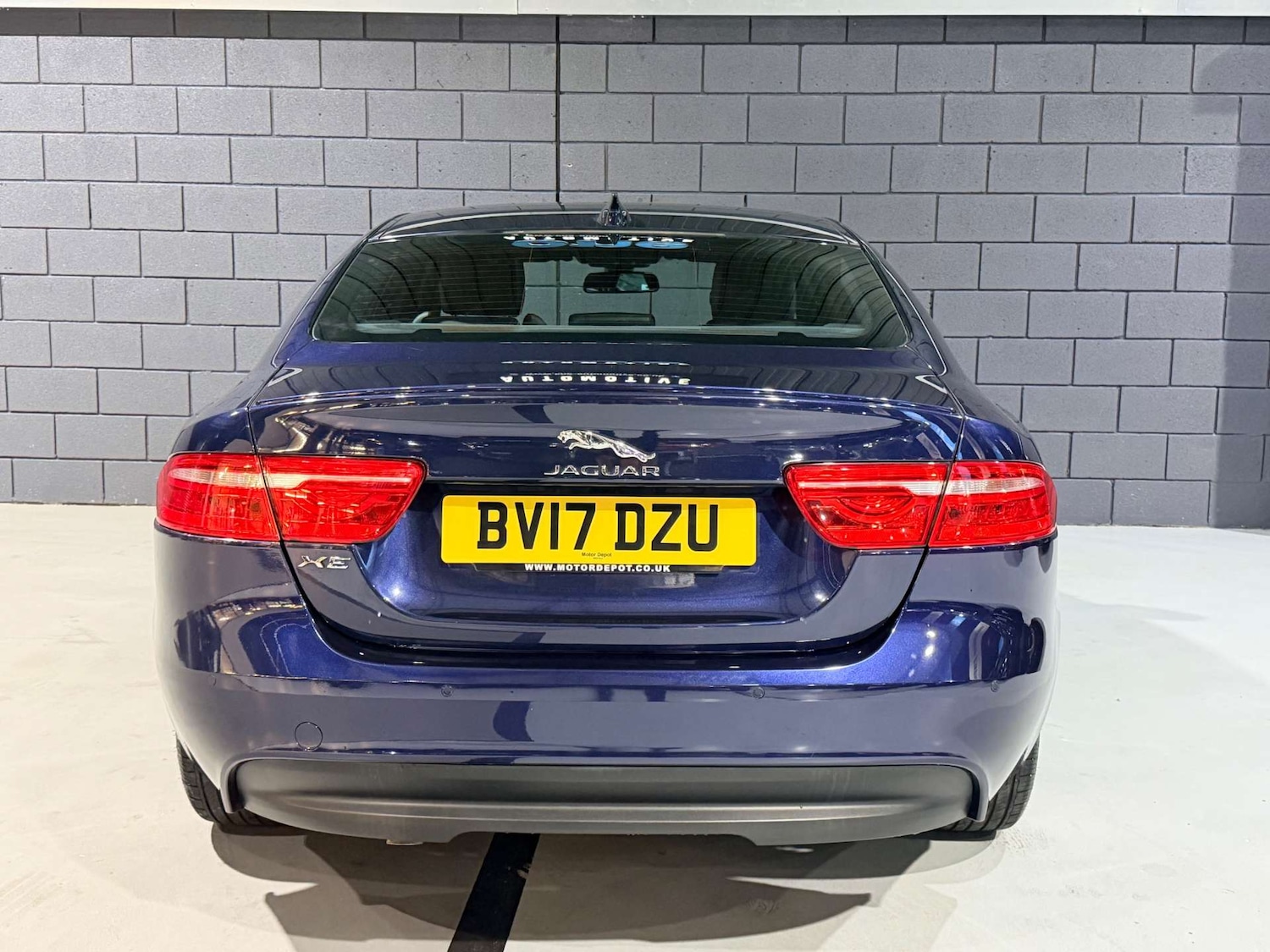 Used Jaguar XE 2017 for sale - 77833279: Photo 11