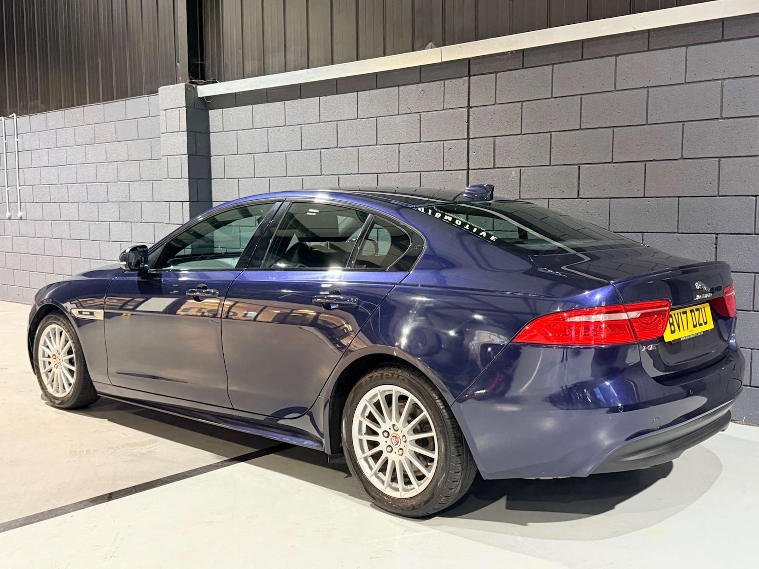Used Jaguar XE 2017 for sale - 77833279: Photo 32