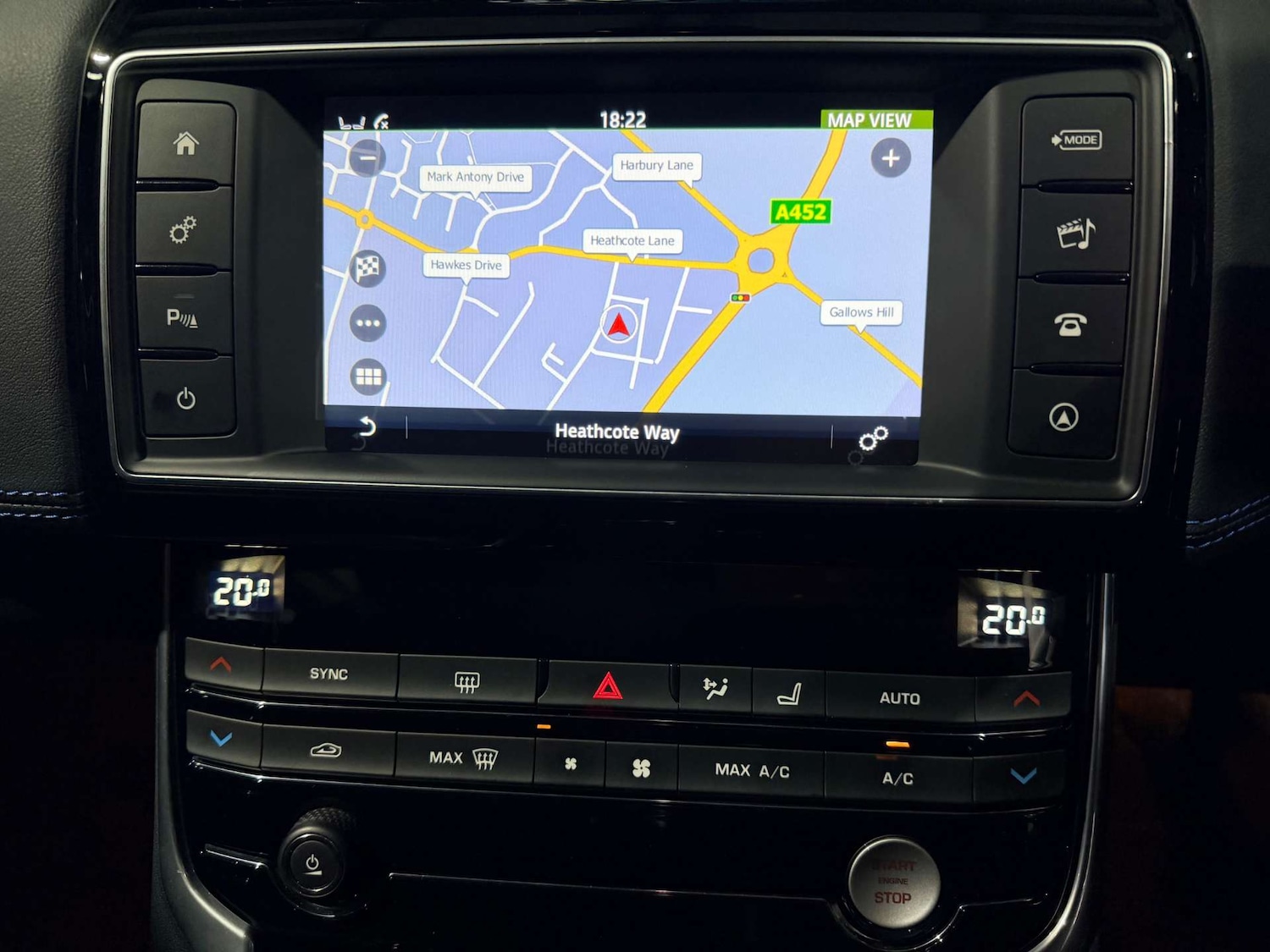 Used Jaguar XE 2017 for sale - 77833279: Photo 7