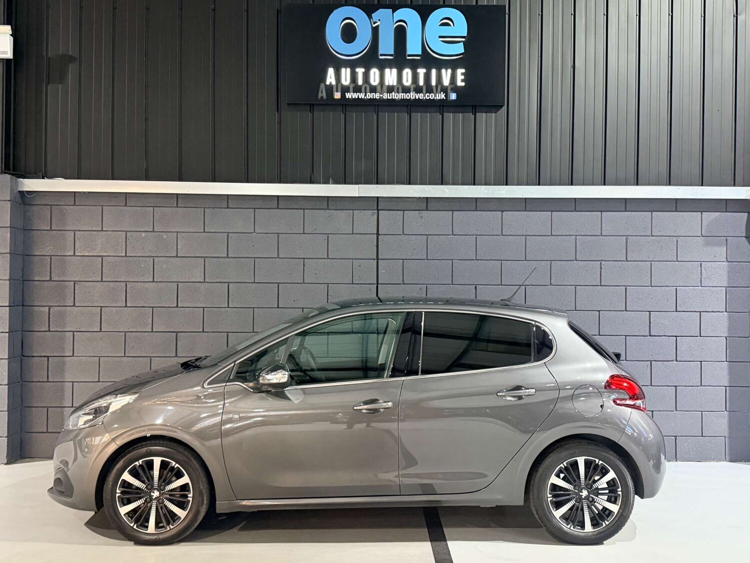 Used Peugeot 208 2019 for sale - 77556750: Photo 27