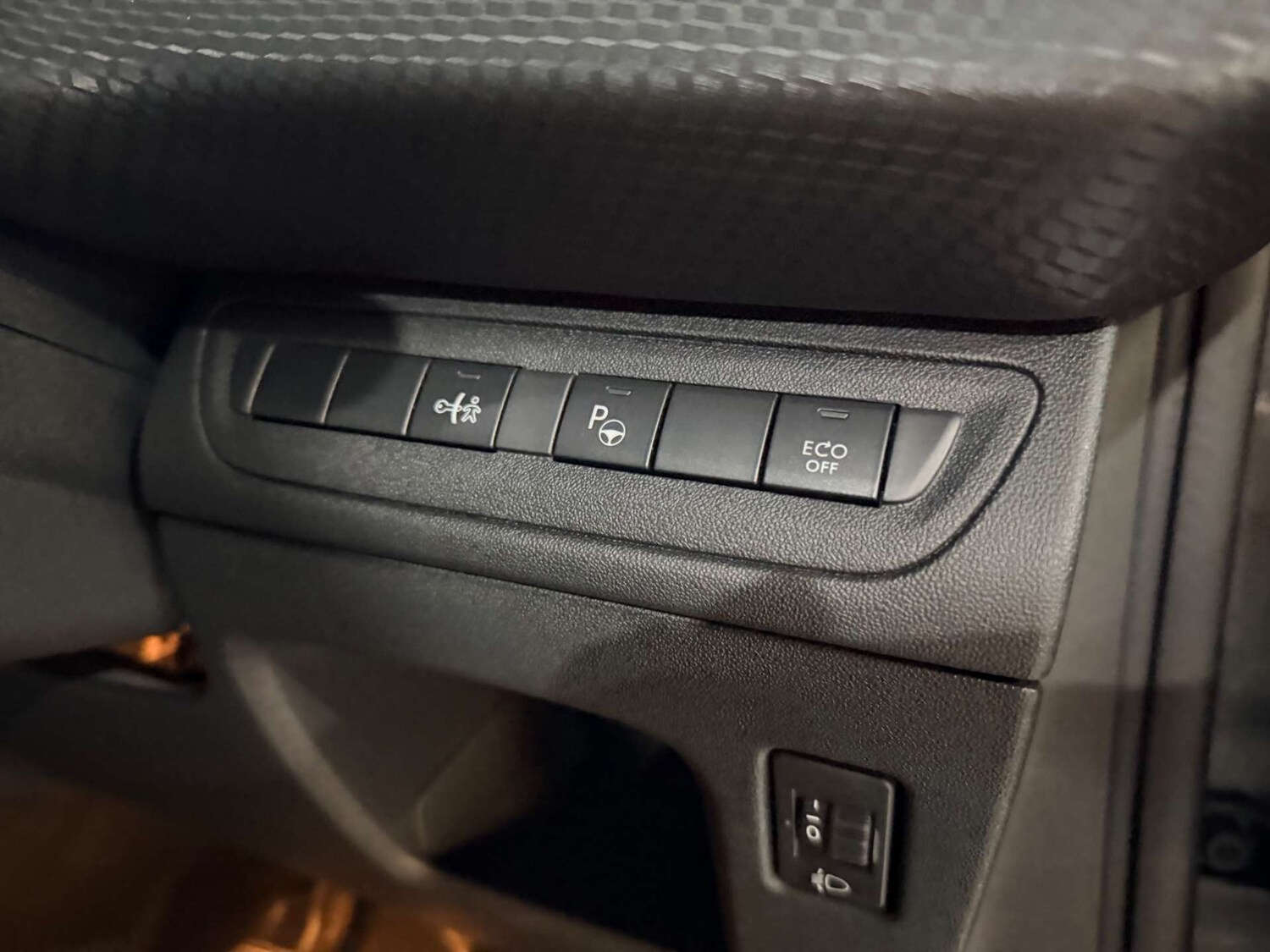 Used Peugeot 208 2019 for sale - 77556750: Photo 38