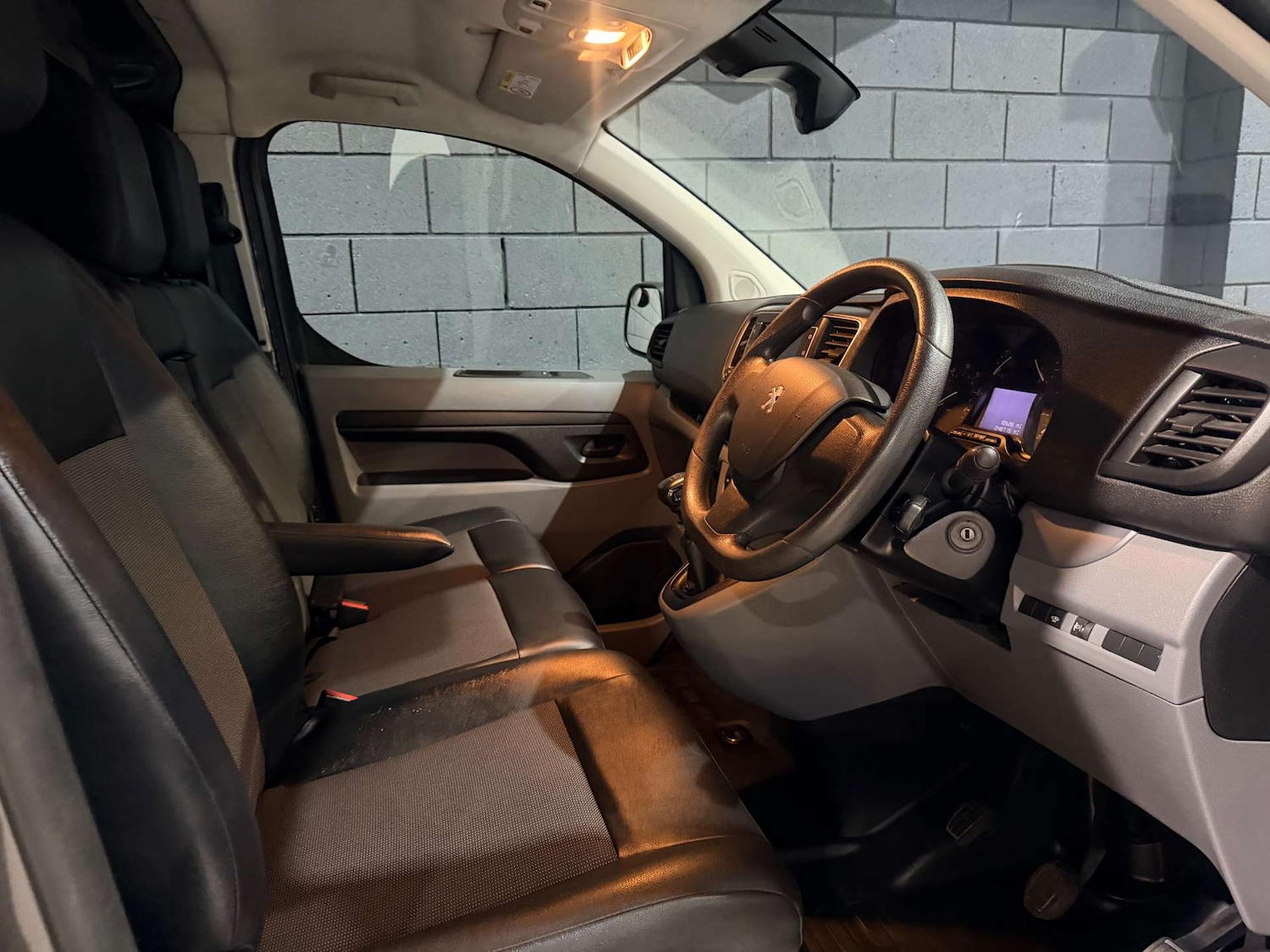 Used Peugeot Expert 2021 for sale - 77720557: Photo 2