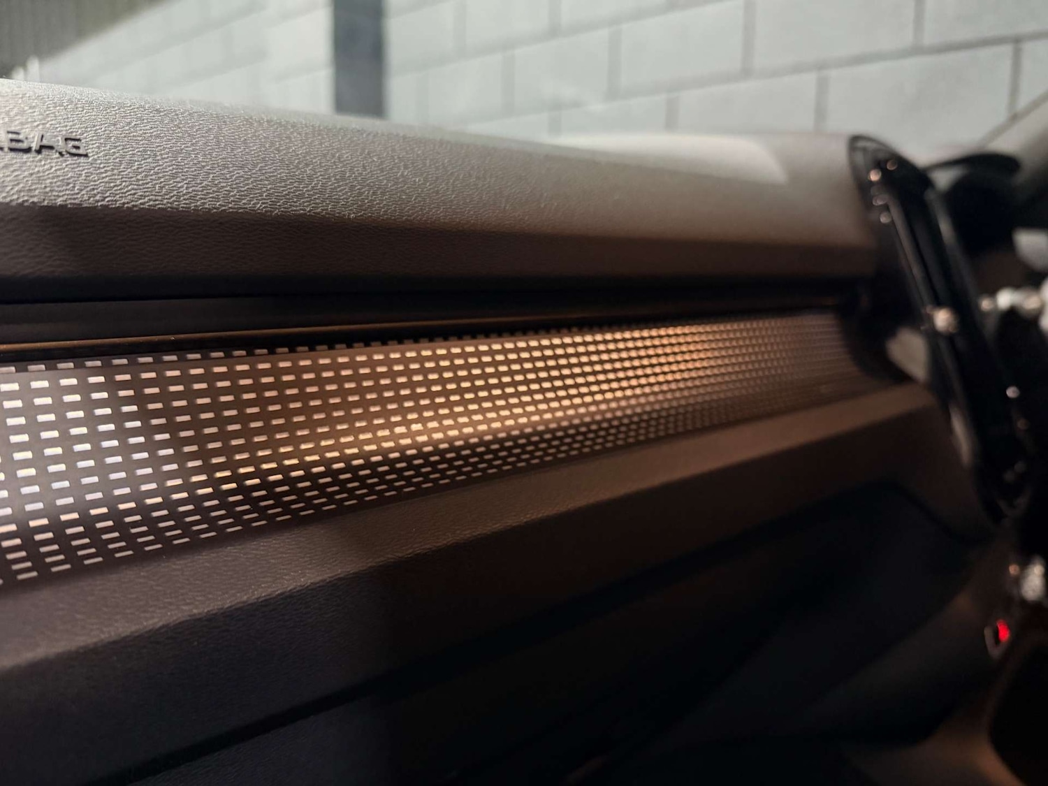 Used Volvo XC40 2020 for sale - 78038603: Photo 29