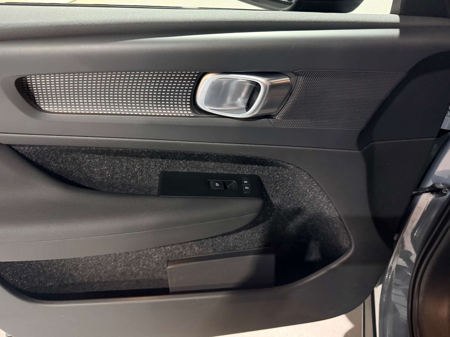 Used Volvo XC40 2020 for sale - 78038603: Photo 30