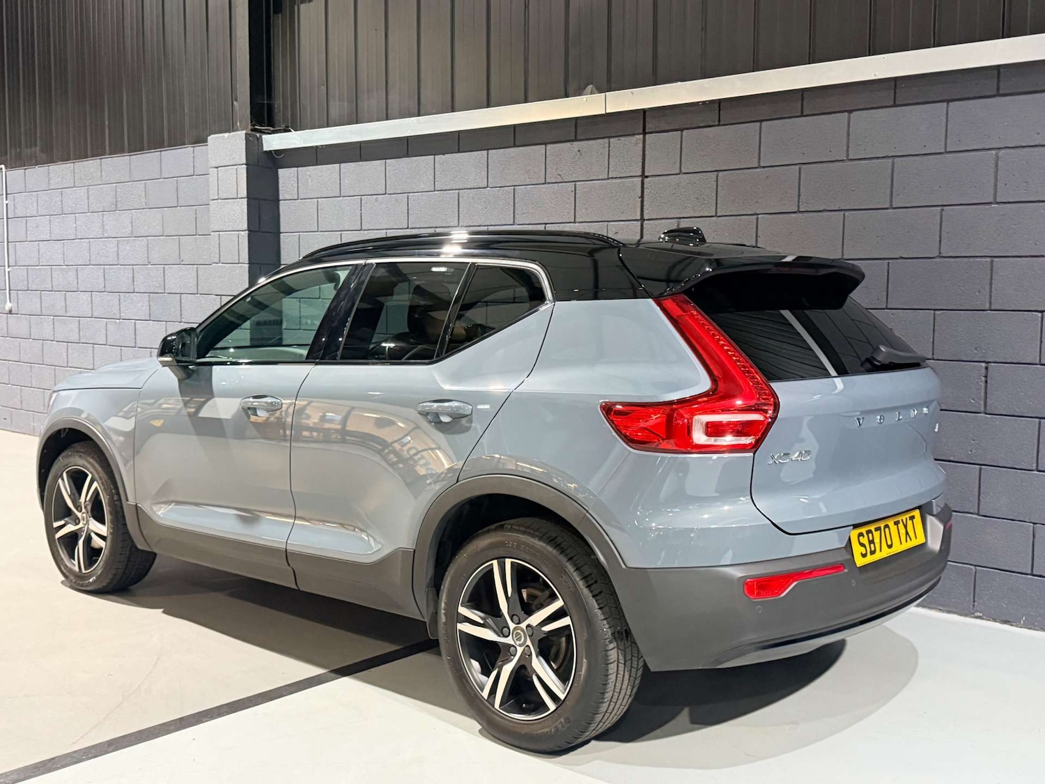 Used Volvo XC40 2020 for sale - 78038603: Photo 41