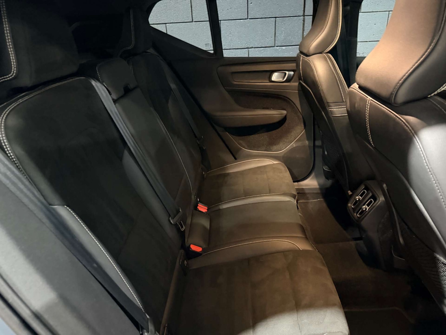 Used Volvo XC40 2020 for sale - 78038603: Photo 54