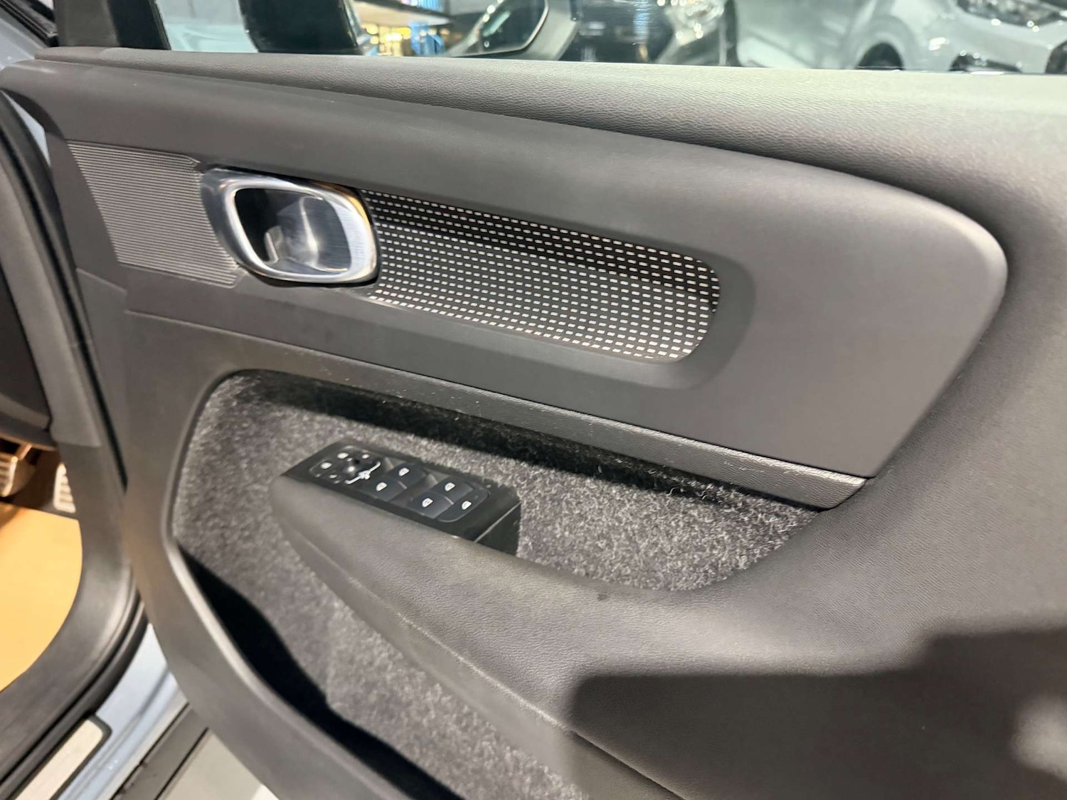 Used Volvo XC40 2020 for sale - 78038603: Photo 56