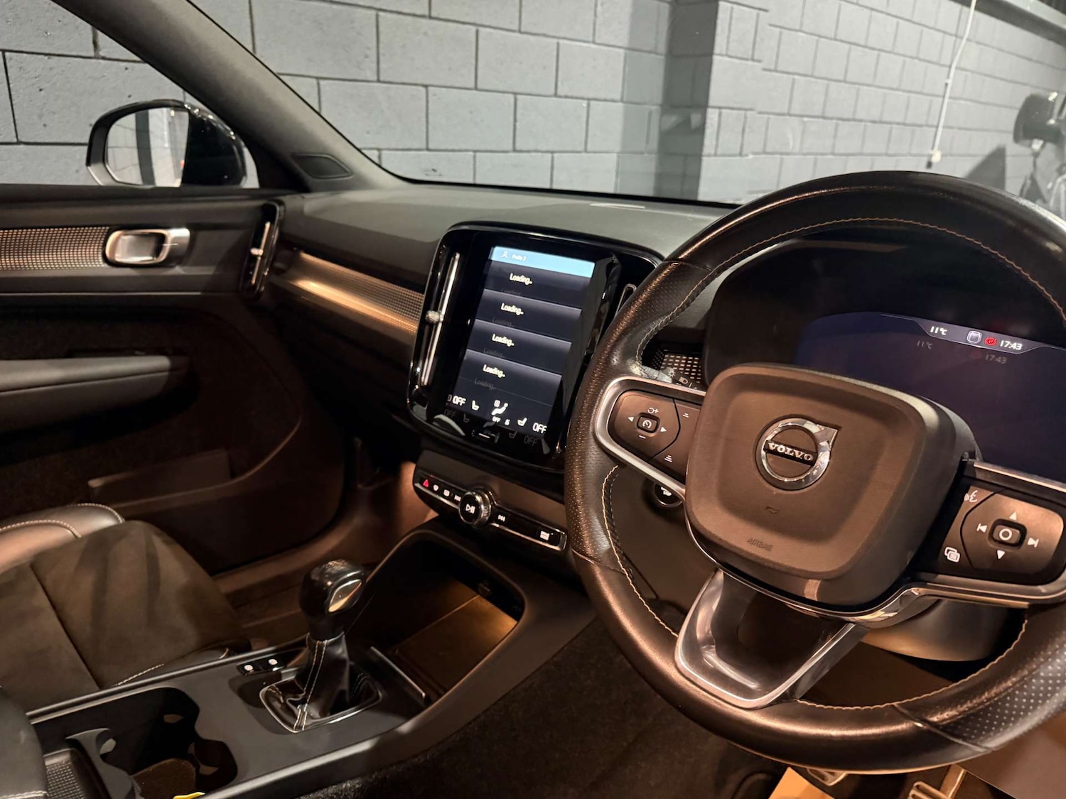 Used Volvo XC40 2020 for sale - 78038603: Photo 57