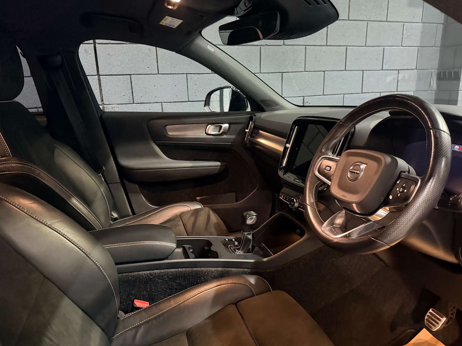 Used Volvo XC40 2020 for sale - 78038603: Photo 58