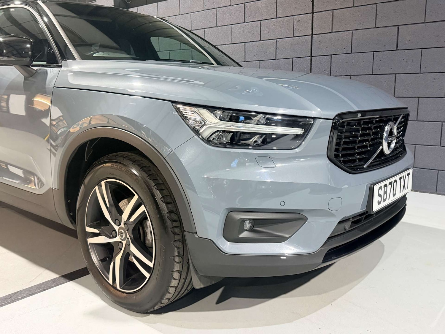 Used Volvo XC40 2020 for sale - 78038603: Photo 64