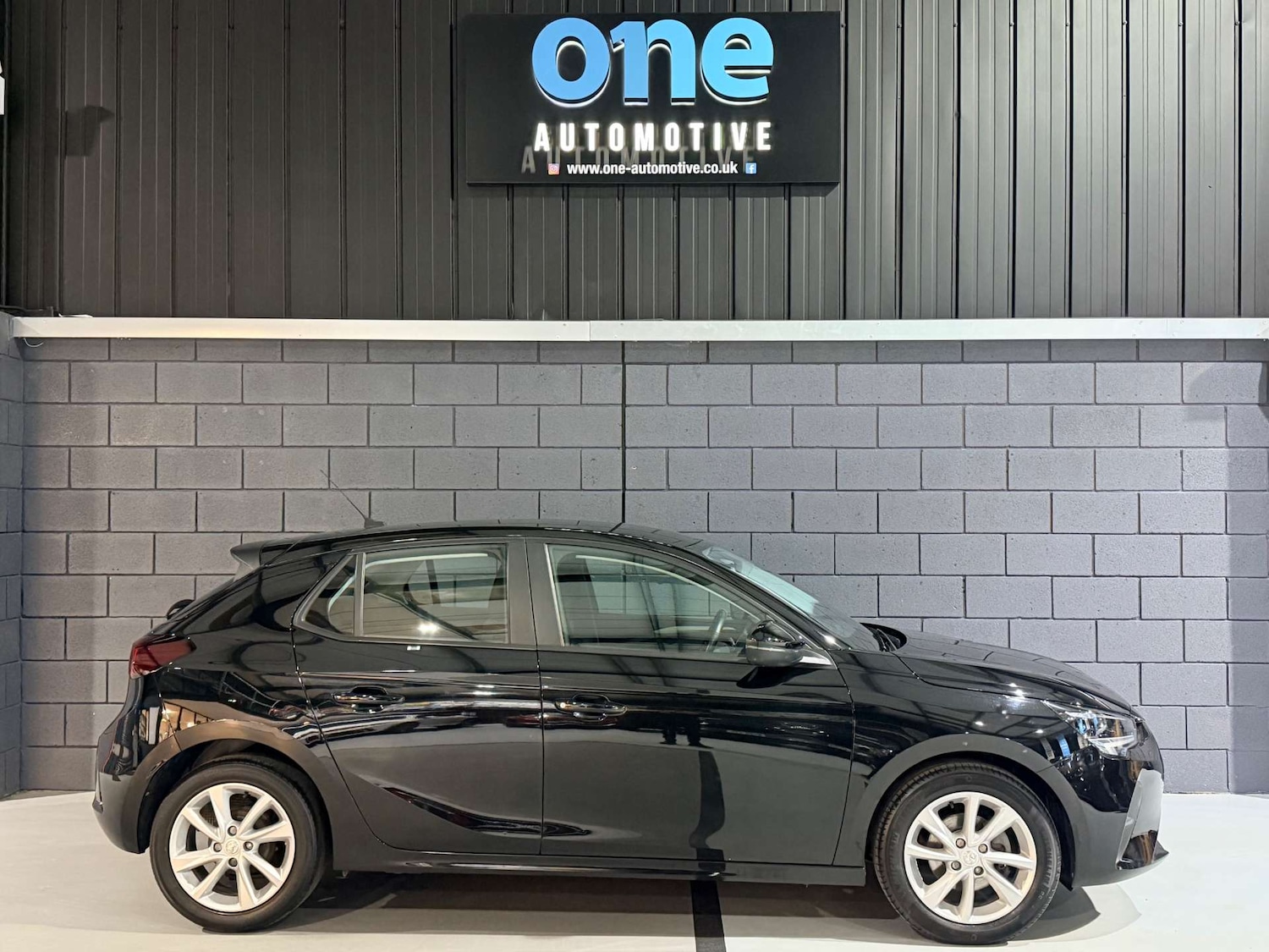 Used Vauxhall Corsa 2020 for sale - 77544983: Photo 2