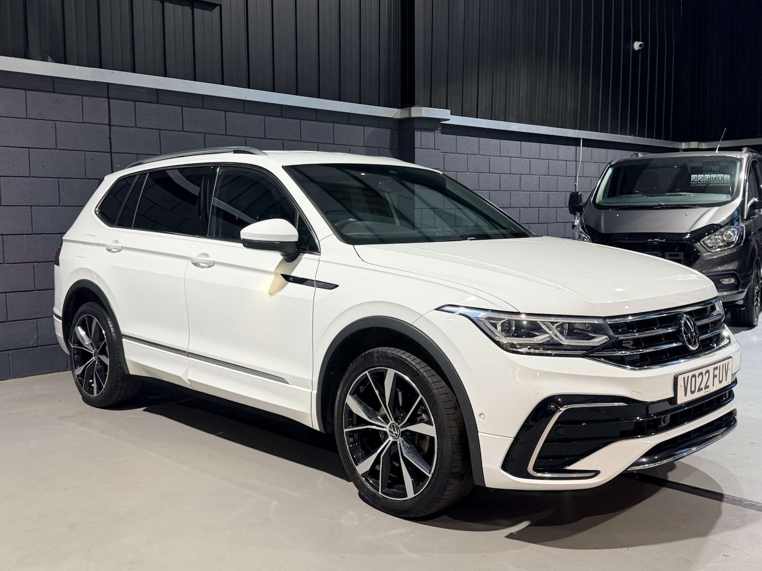 Used Volkswagen Tiguan Allspace 2022 for sale - 77990074: Photo 2