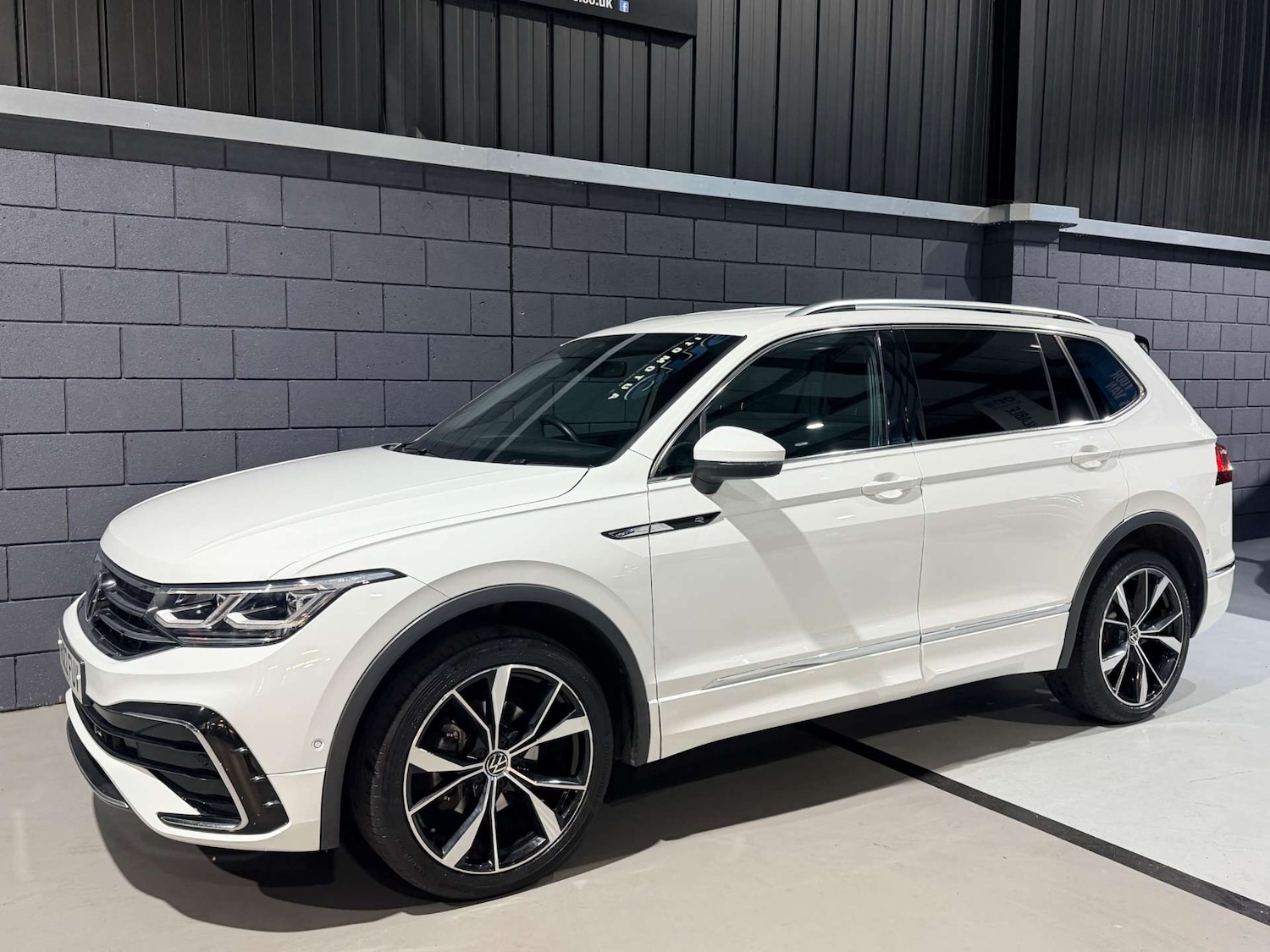 Used Volkswagen Tiguan Allspace 2022 for sale - 77990074: Photo 34