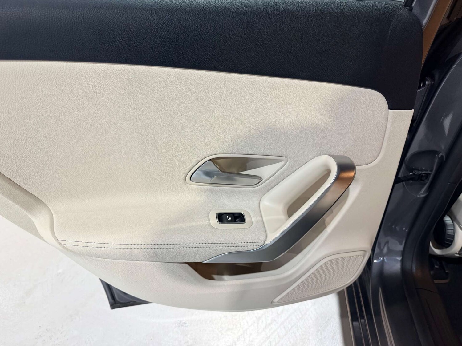 Used Mercedes-Benz A-Class 2021 for sale - 77676624: Photo 60