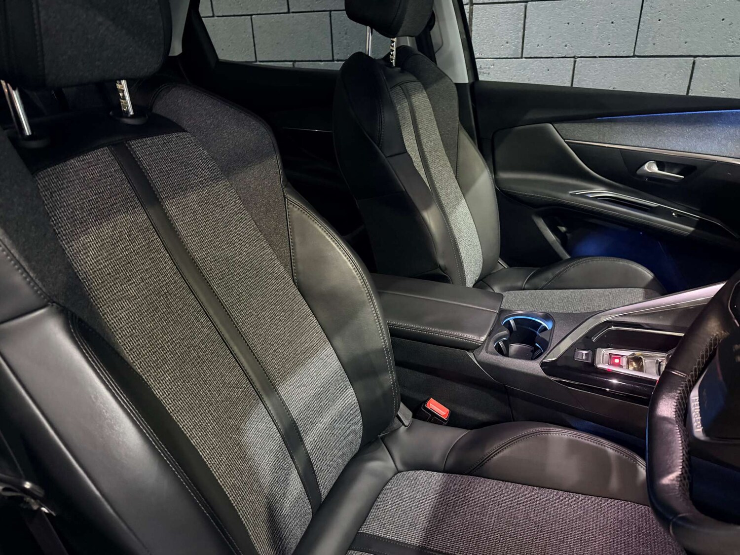 Used Peugeot 3008 2017 for sale - 77833272: Photo 42