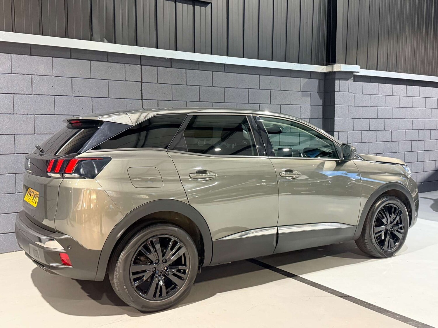 Used Peugeot 3008 2017 for sale - 77833272: Photo 46