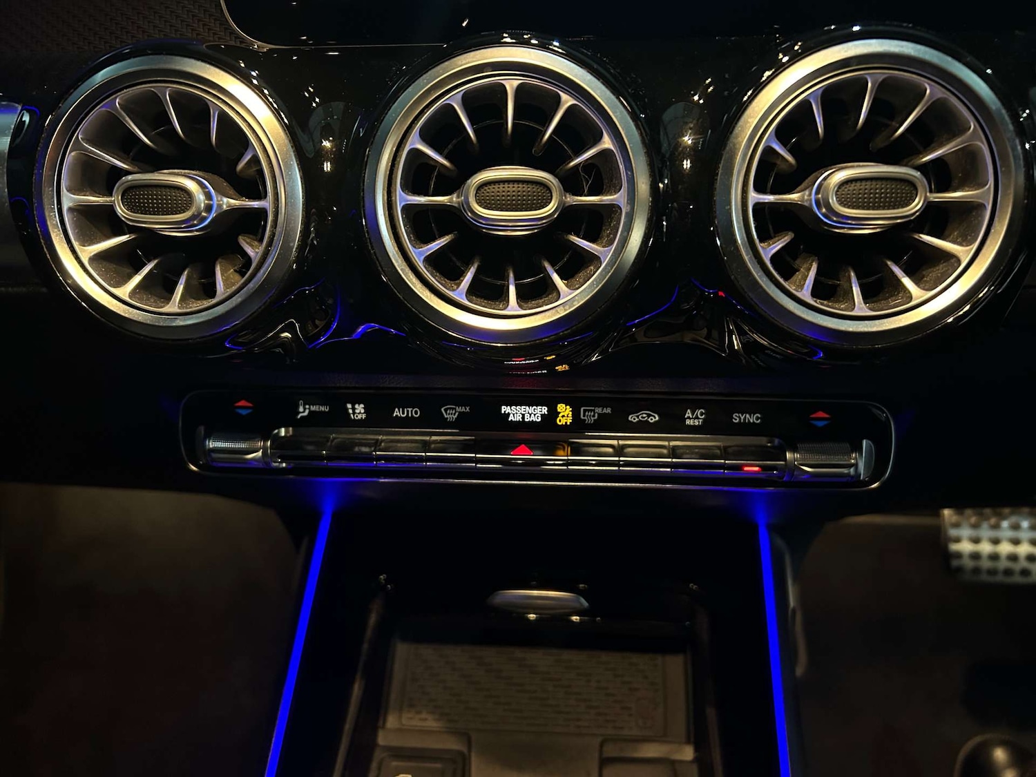 Used Mercedes-Benz GLB 2020 for sale - 77594769: Photo 20