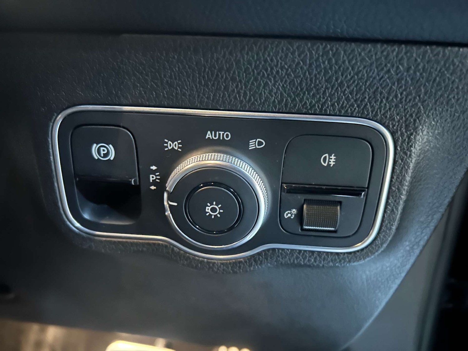 Used Mercedes-Benz GLB 2020 for sale - 77594769: Photo 22