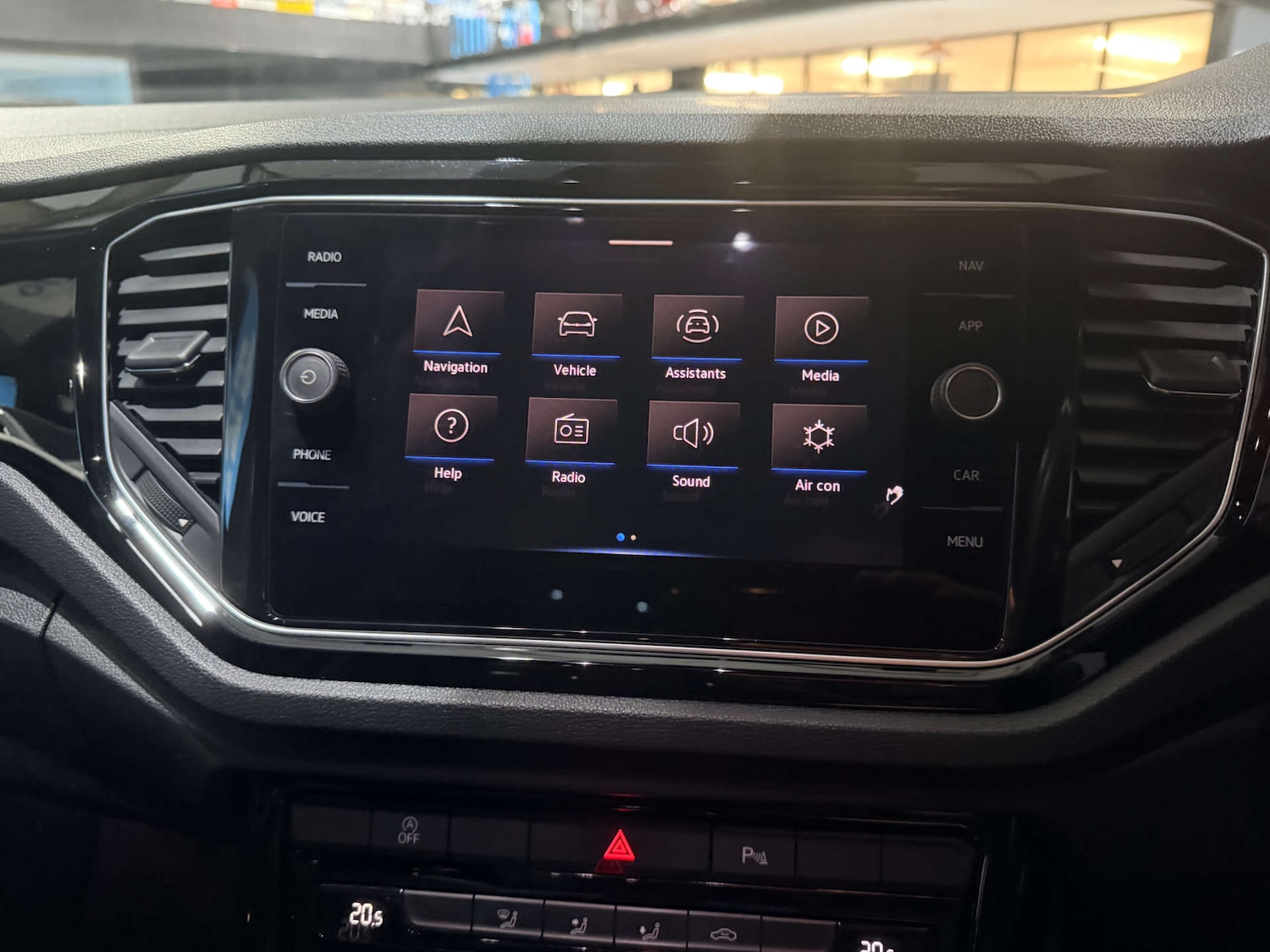 Used Volkswagen T-Roc 2021 for sale - 78131931: Photo 25