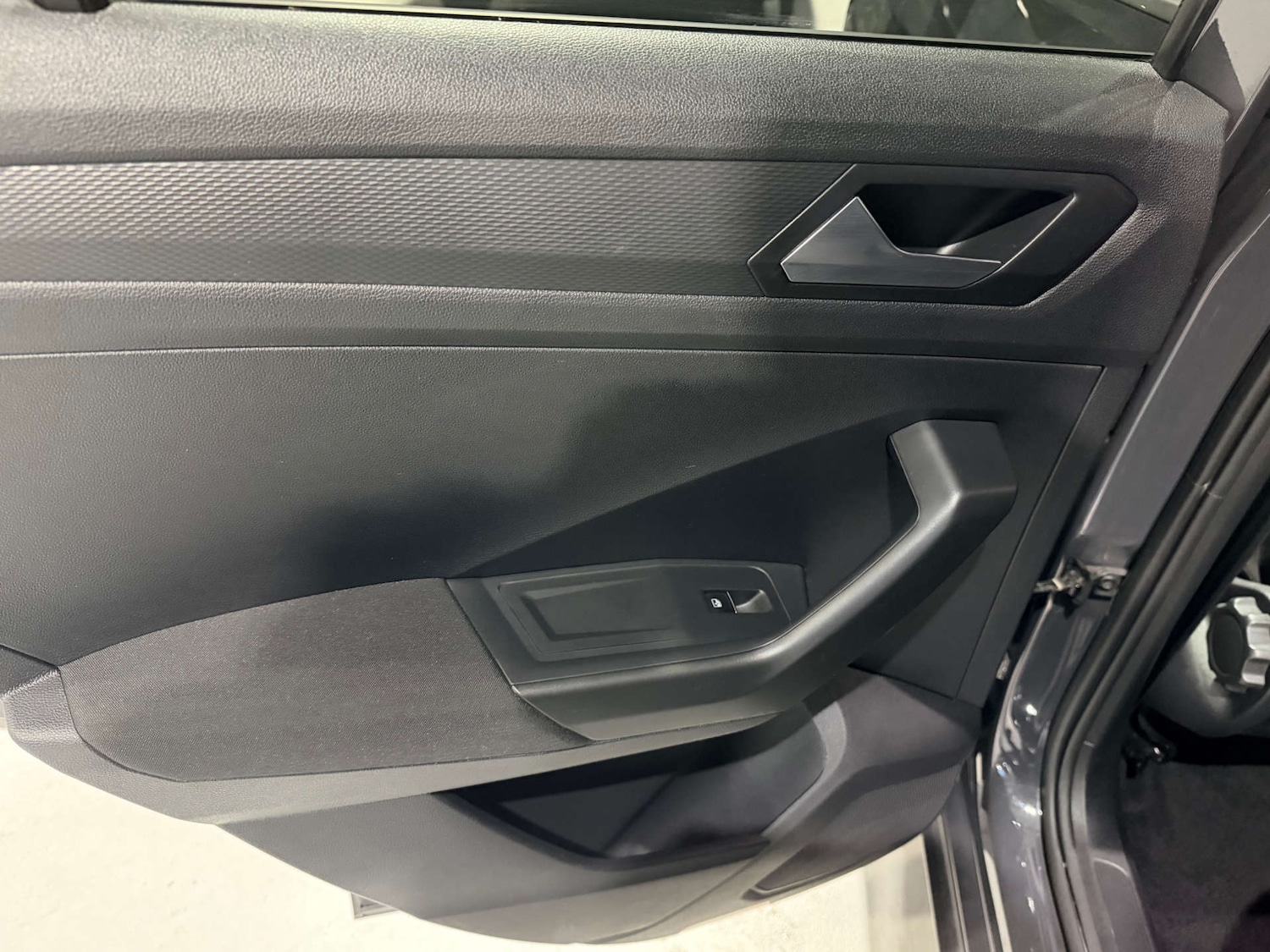 Used Volkswagen T-Roc 2021 for sale - 78131931: Photo 32